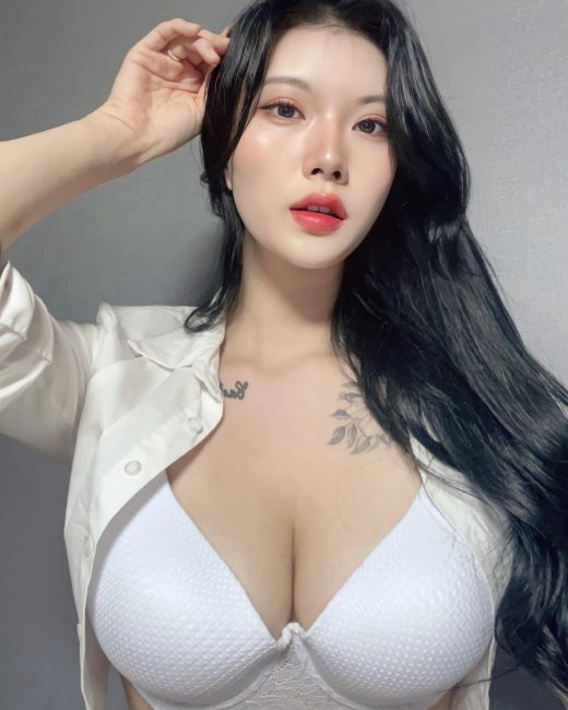 美女辣图